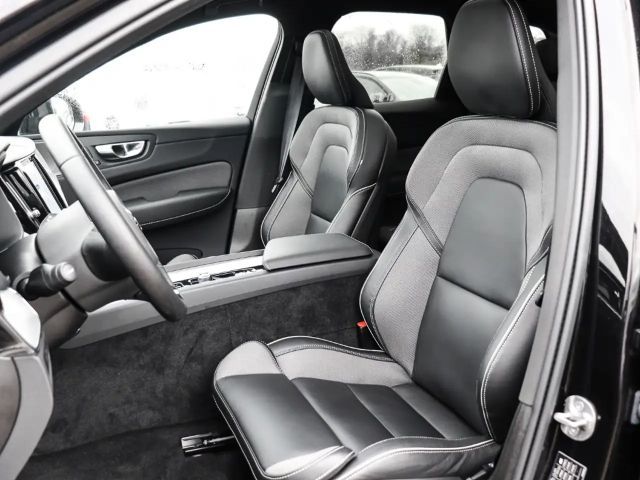 Volvo XC60 AWD Plus Recharge