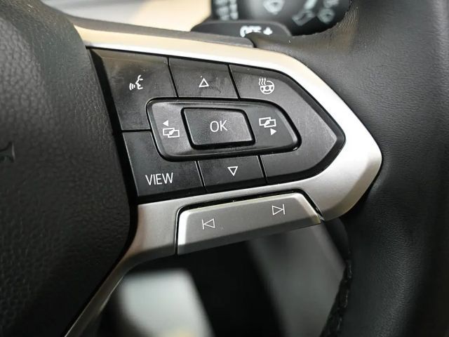 Volkswagen Golf DSG Life