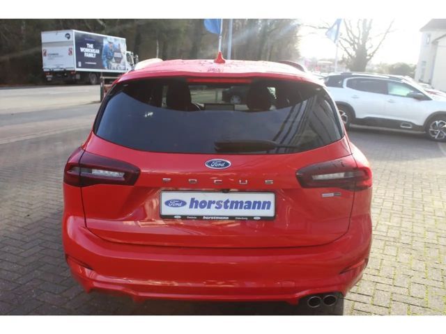 Ford Focus ST Line Wagon
