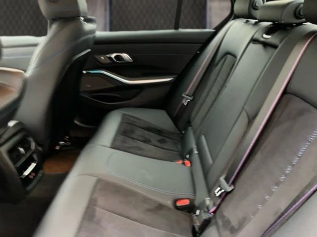 BMW 330 330e Sedan xDrive