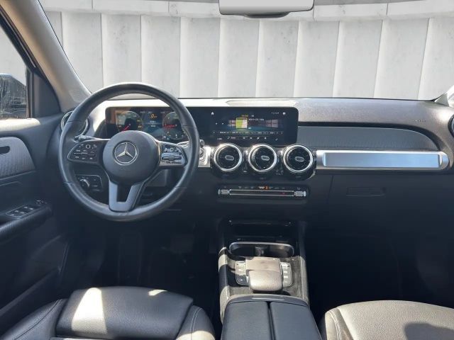 Mercedes-Benz GLB 220 4MATIC GLB 220 d