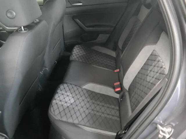 Volkswagen Taigo 1.0 TSI DSG R-Line