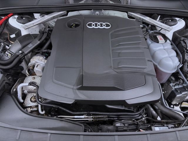 Audi A4 40 TDI Avant S-Tronic