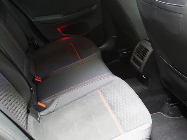 Volkswagen Golf 2.0 TSI DSG GTI