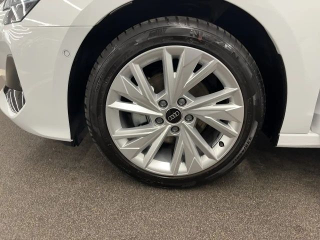 Audi A3 30 TFSI Sedan