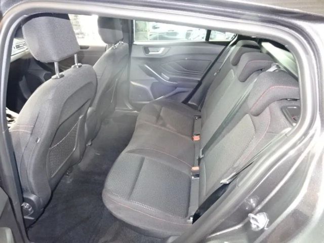 Ford Focus EcoBoost ST Line Wagon