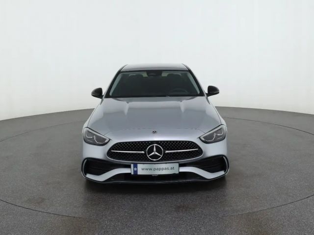 Mercedes-Benz C 200 C 200 d Sedan