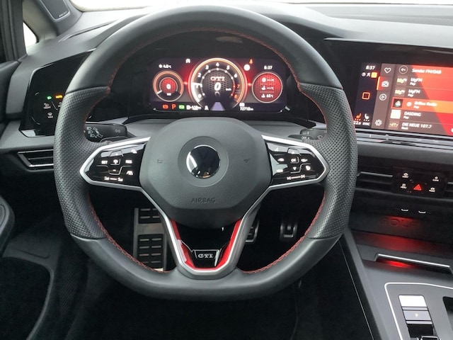 Volkswagen Golf 2.0 TSI DSG GTI