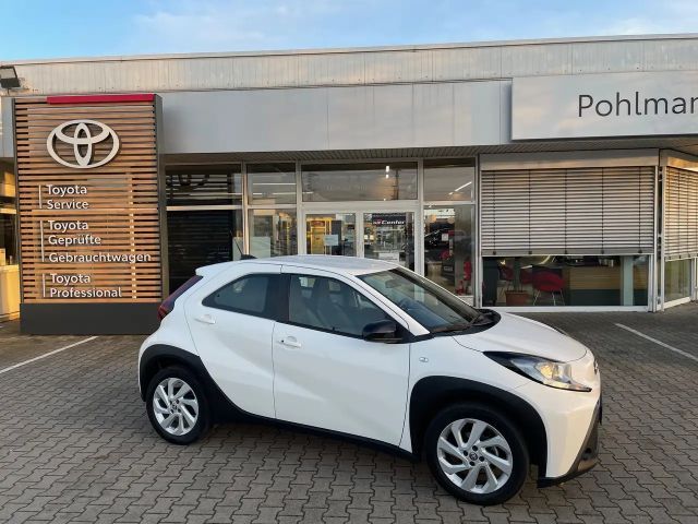 Toyota Aygo X Hatchback Play X-play