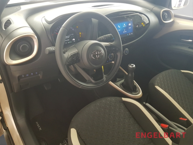 Toyota Aygo X 5-deurs Basis Team D