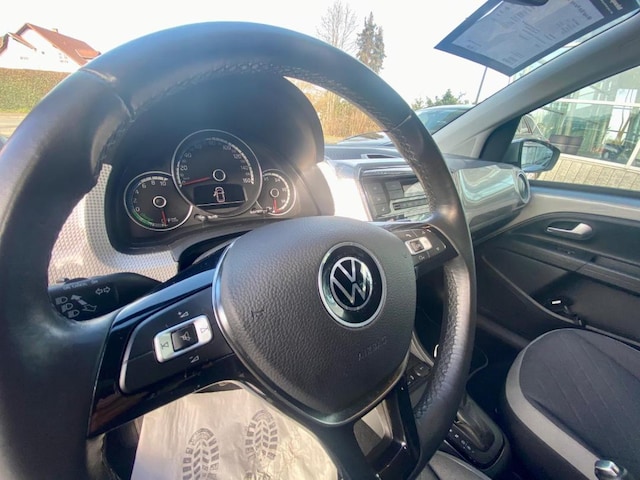 Volkswagen e-up! Style