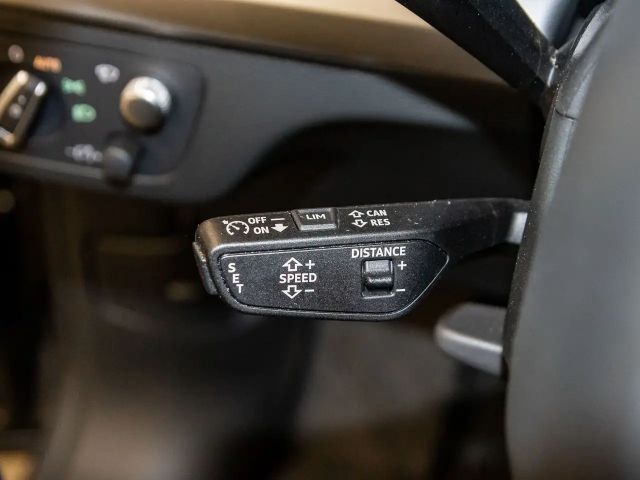 Audi Q5 40 TDI Quattro S-Line Sportback