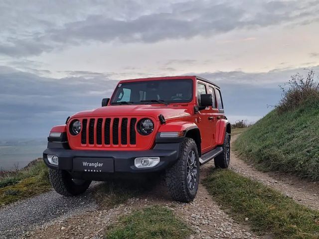 Jeep Wrangler 4xe Sahara