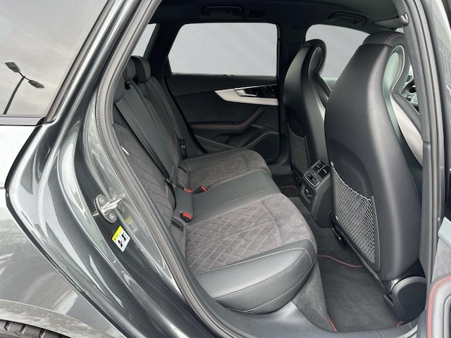 Audi A4 50 TDI Avant Quattro S-Line