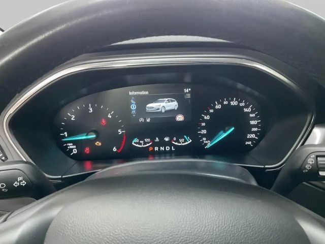 Ford Focus Titanium Wagon