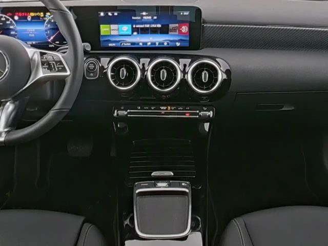 Mercedes-Benz A 180 Progressive