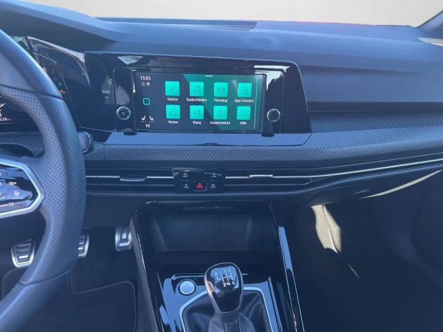 Volkswagen Golf 1.5 TSI Golf VIII R-Line