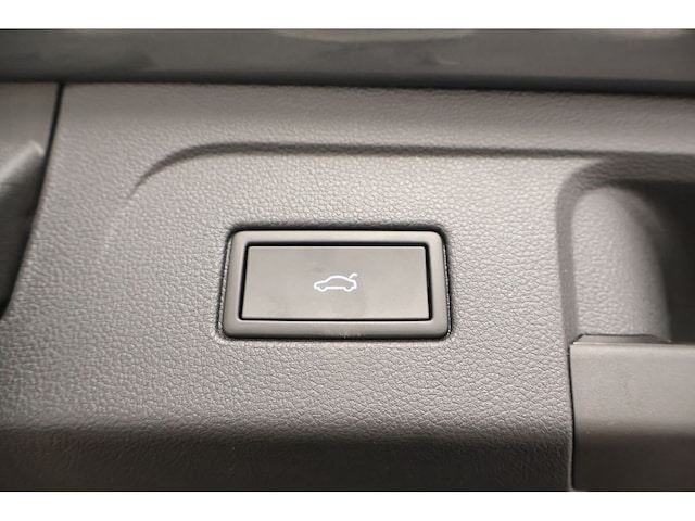 Volkswagen Touran 1.5 TSI DSG R-Line