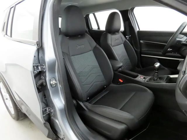 Jeep Avenger Altitude