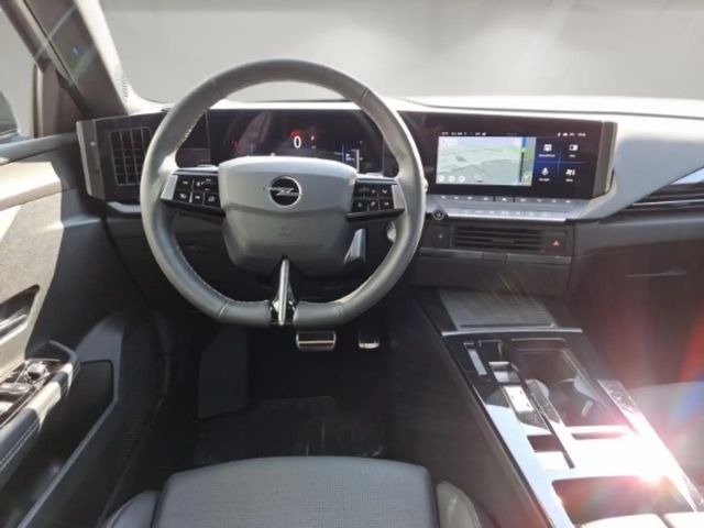 Opel Astra Sports Tourer Ultimate