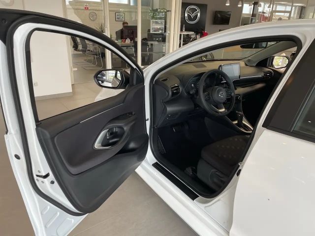 Mazda 2 Hybrid 1.5L Hybrid VVT-i 116 Center-Line
