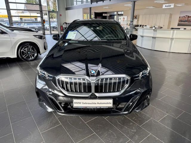 BMW 520 520d M-Sport Touring xDrive