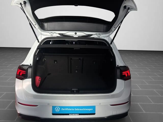 Volkswagen Golf DSG Life Plus