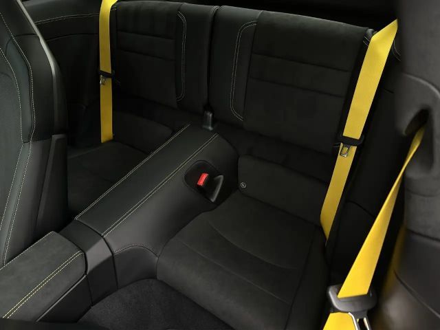 Porsche 992 Carrera Coupé GTS