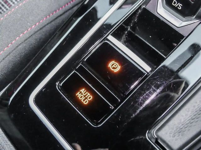 Volkswagen Golf 2.0 TSI DSG GTI