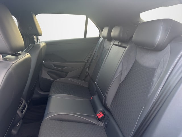 Volkswagen T-Roc 1.5 eTSI IQ.Drive R-Line