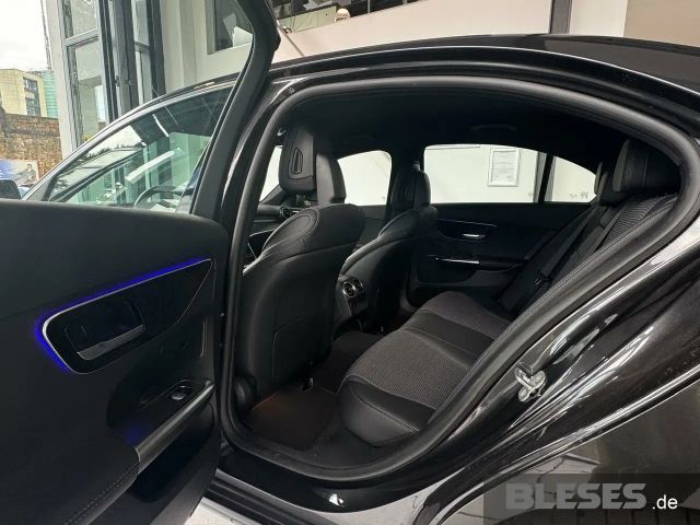 Mercedes-Benz C 200 AVANTGARDE C 200 d Sedan