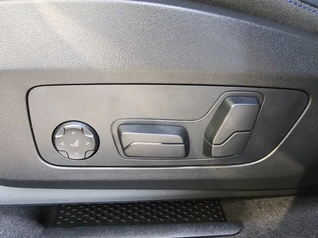 BMW X2 DCT sDrive20i