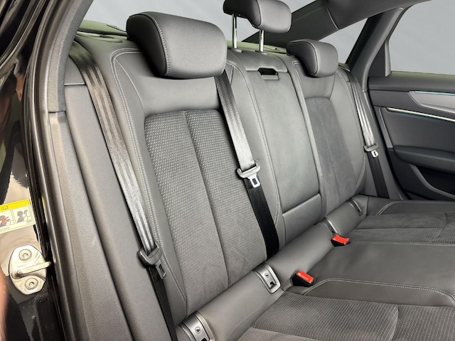 Audi S6 Quattro Sedan