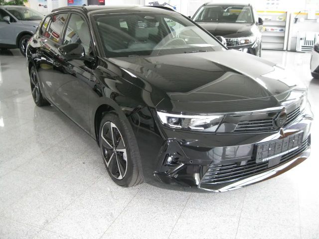 Opel Astra GS-Line Grand Sport