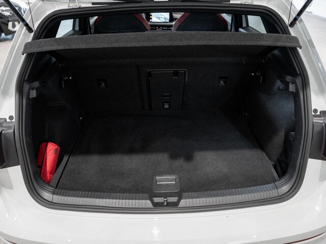 Volkswagen Golf 2.0 TSI Golf VIII