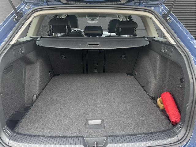 Volkswagen Golf 1.5 eTSI Golf VIII Variant