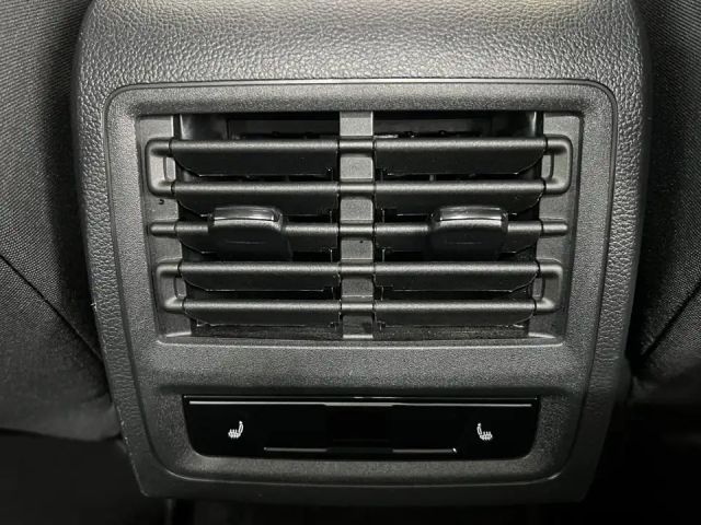 Volkswagen Golf DSG Style