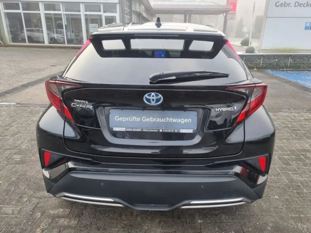 Toyota C-HR Hybride Team D