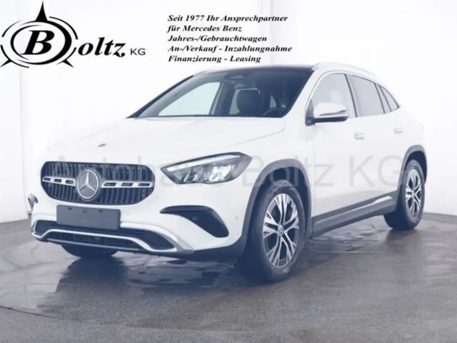 Mercedes-Benz GLA 180 Adv+ Pano Nightcol. Winter P. KGo Kamera