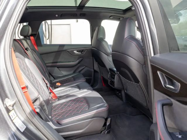 Audi Q7 50 TDI Quattro S-Line