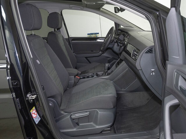 Volkswagen Touran 1.5 TSI DSG