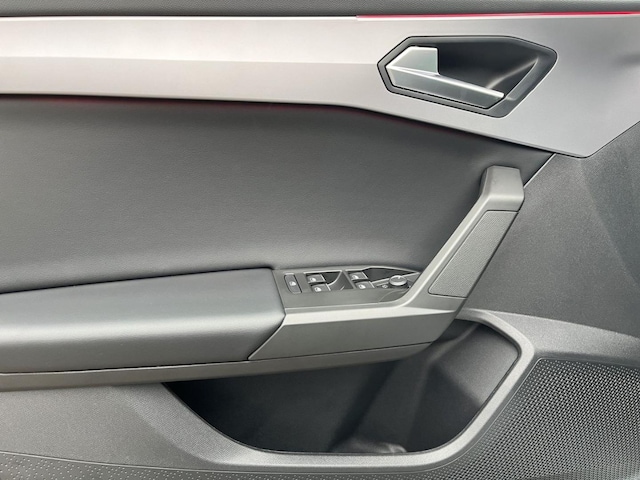 Seat Leon 1.5 eTSI DSG FR-lijn