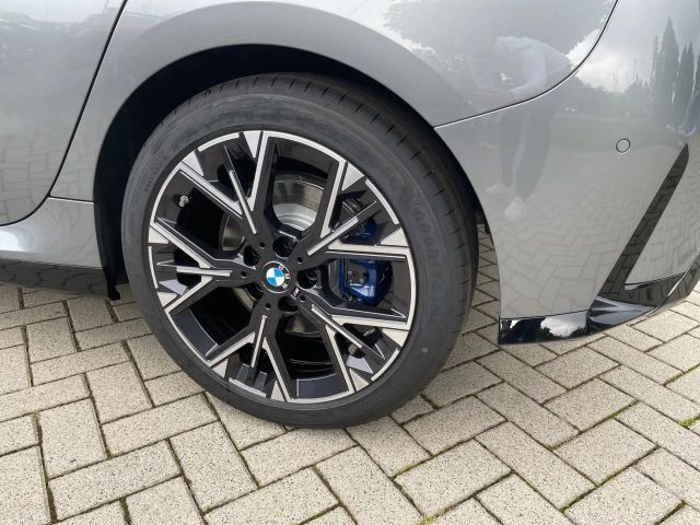 BMW 120 120i M-Sport Sedan