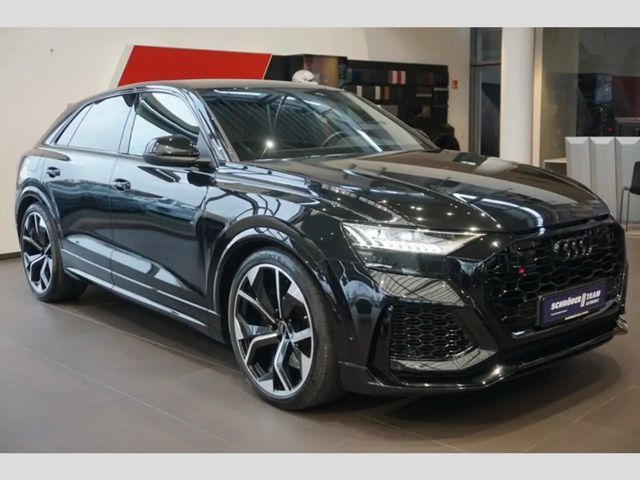Audi RS Q8 Quattro