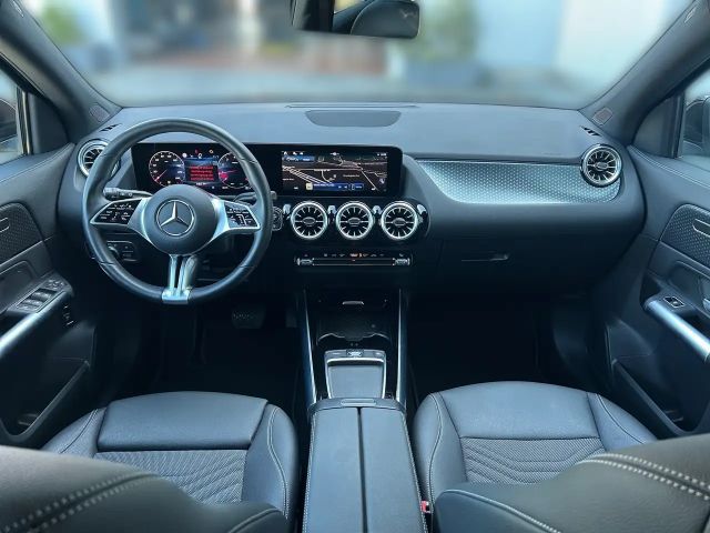 Mercedes-Benz GLA 180 Progressive