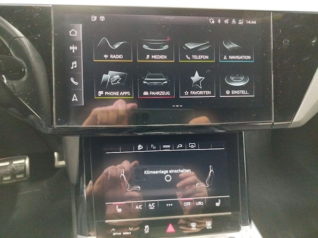 Audi Q8 e-tron 55 Quattro