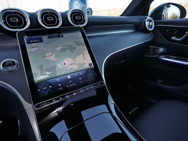 Mercedes-Benz GLC 300 4MATIC AMG Line