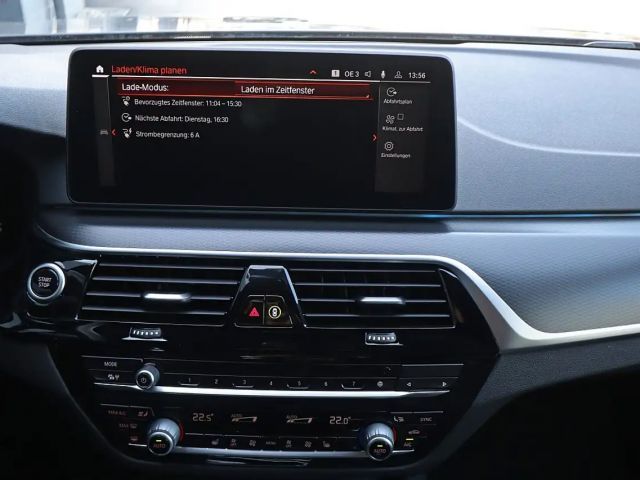 BMW 530 530e M-Sport Touring xDrive