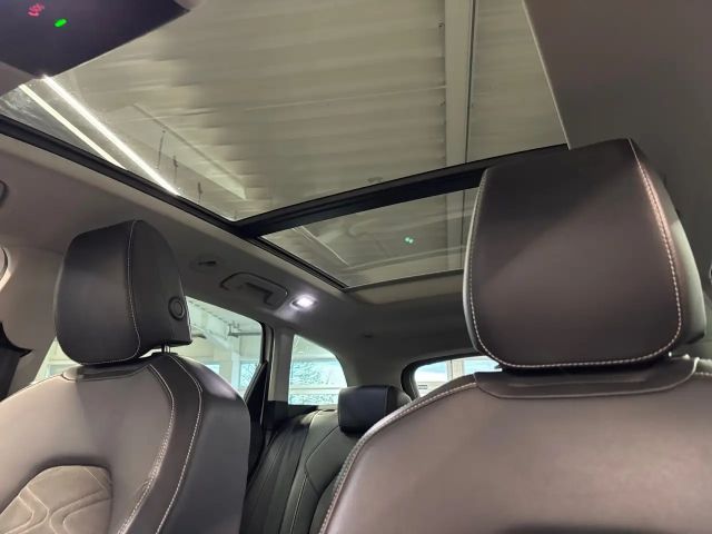 Seat Leon 2.0 TDI DSG Sportstourer Style