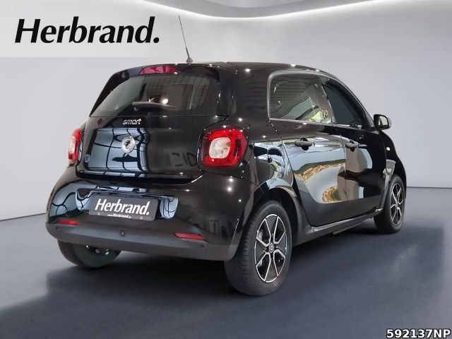 Smart EQ forfour EQ 22 KW CarPlay Sitzhzg Smart-Media DAB